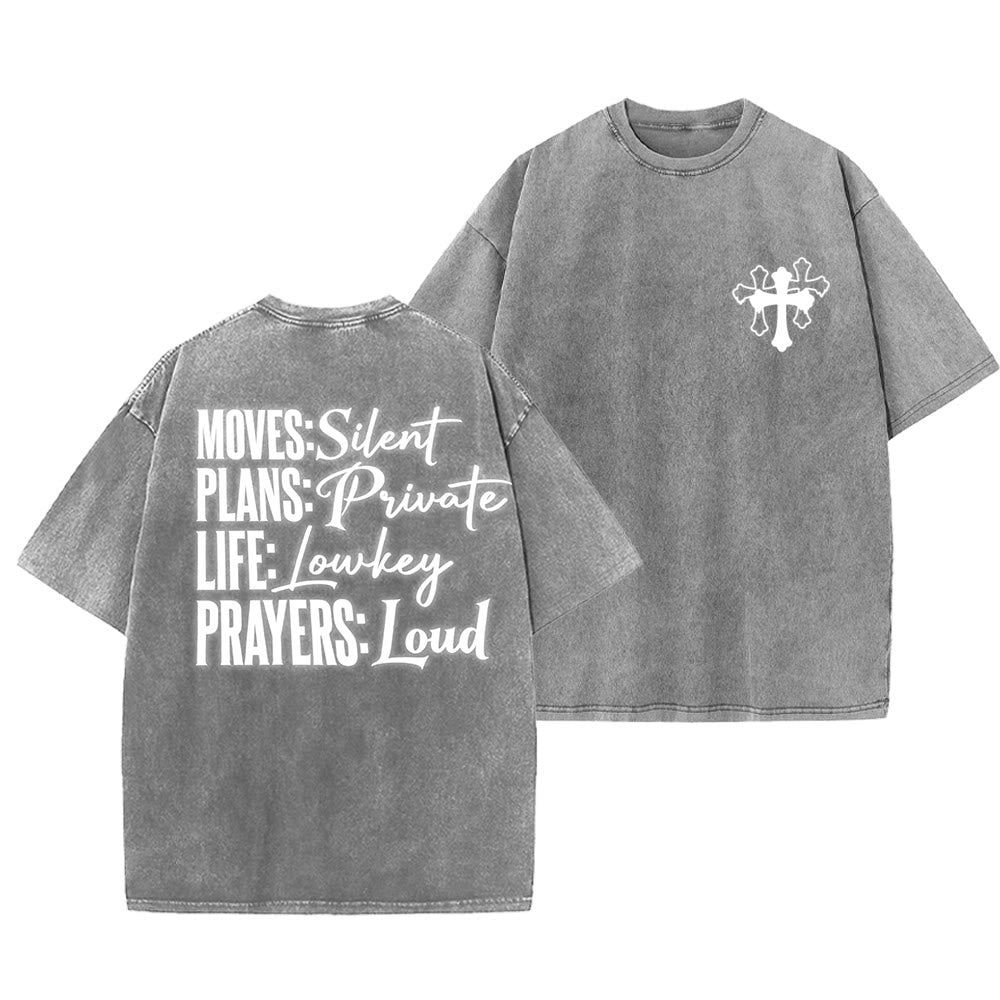 Christianartworkshop Camiseta unisex lavada con diseño de cruz estilizada y letras mixtas "Moves Silent Prayers Loud" - Gris - 5XL - image 12