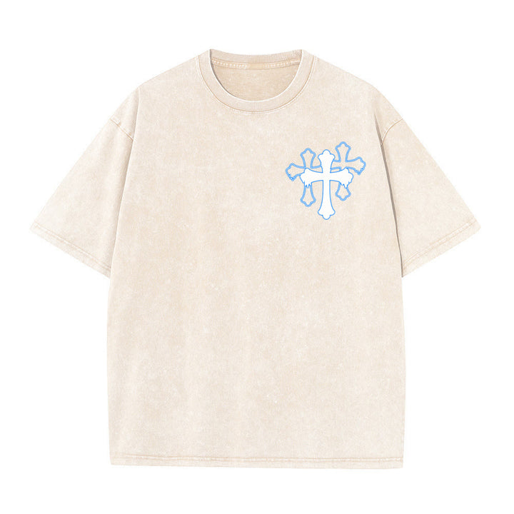 Christianartworkshop Camiseta unisex lavada con diseño de cruz estilizada y letras mixtas "Moves Silent Prayers Loud" - image 1