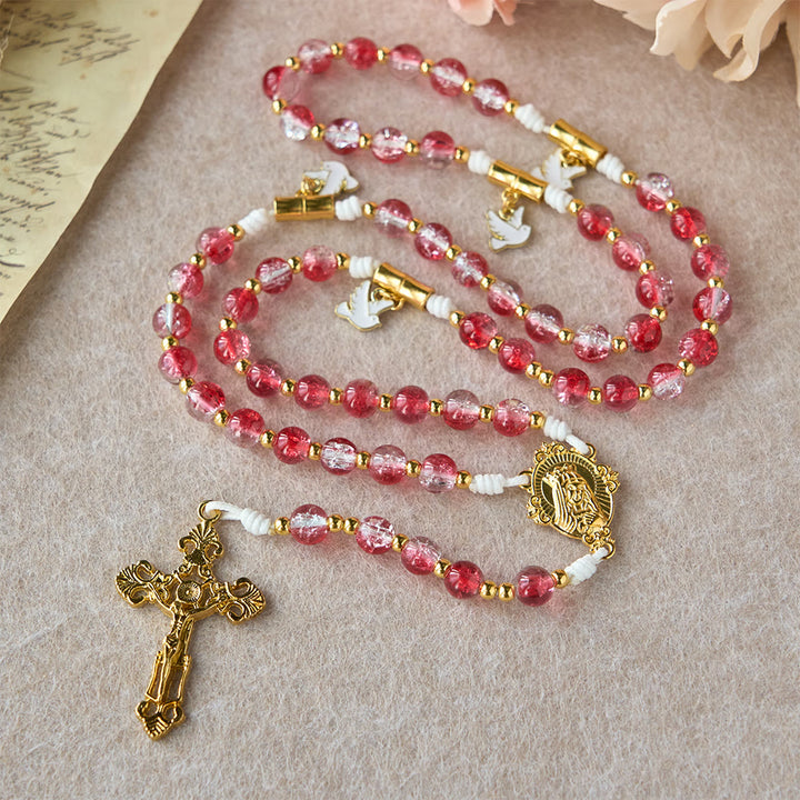 Christianartworkshop Rosario de la Virgen María con la Paloma del Espíritu Santo y Cuentas de Cristal Rojo: Encarna el Amor Sagrado y la Devoción Vibrante. - image 4
