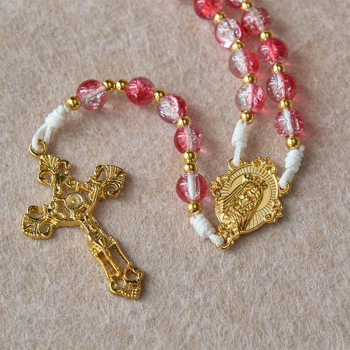 Christianartworkshop Rosario de la Virgen María con la Paloma del Espíritu Santo y Cuentas de Cristal Rojo: Encarna el Amor Sagrado y la Devoción Vibrante. - image 11