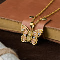 Christianartworkshop Collar Mariposa Renacimiento Espiritual: Centro de Nuestra Señora y Ala de Cristal Cadena de cuerda trenzada - Rosa - image 1