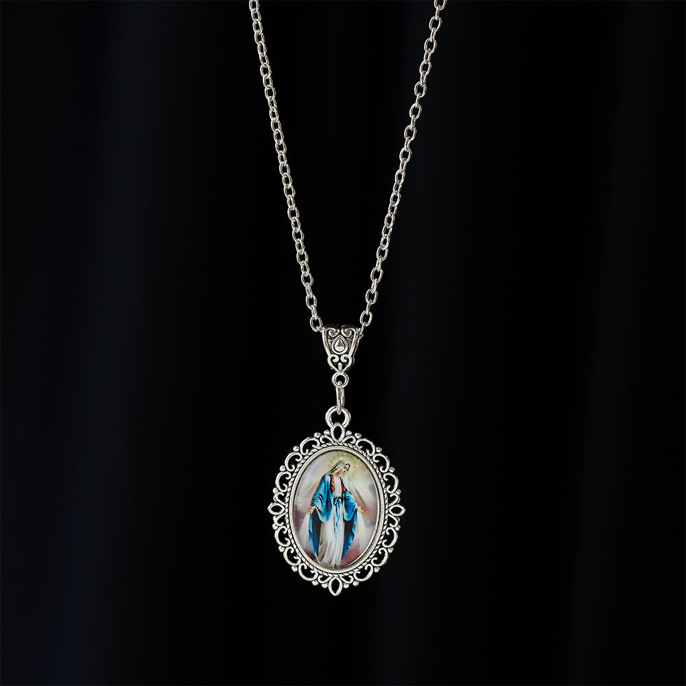 Christianartworkshop Collar con retrato de la Virgen María enmarcado en filigrana: un símbolo de gracia sagrada y luz divina. - image 4