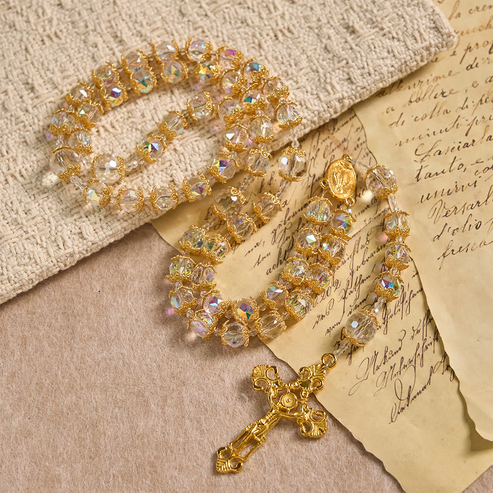 Christianartworkshop Rosario de cristal facetado iridiscente con medalla de Nuestra Señora y crucifijo dorado. - image 3