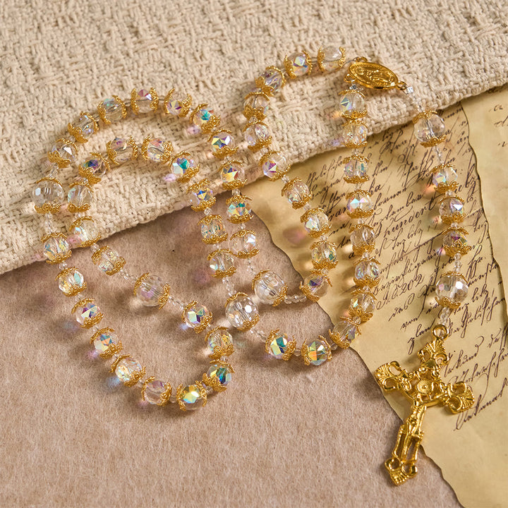 Christianartworkshop Rosario de cristal facetado iridiscente con medalla de Nuestra Señora y crucifijo dorado. - image 2