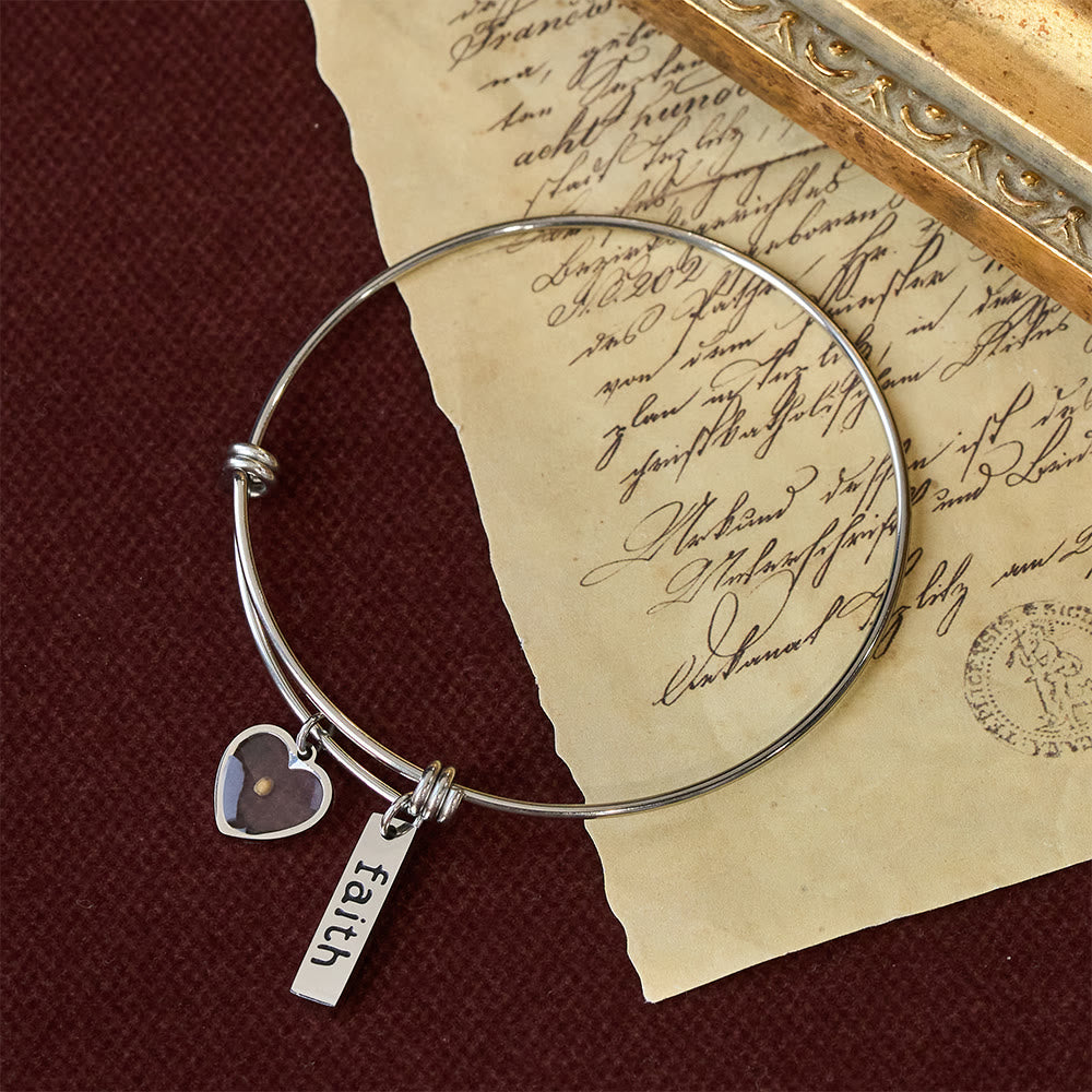 Christianartworkshop Brazalete de la Fe con Semilla de Mostaza y Dije de Corazón: Un Símbolo de Creencia Inquebrantable y Gracia - image 5