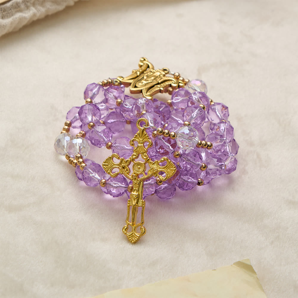 Christianartworkshop Rosario de cristal morado facetado con medalla de Nuestra Señora: emblema de la luz divina y la gracia mariana. - image 5