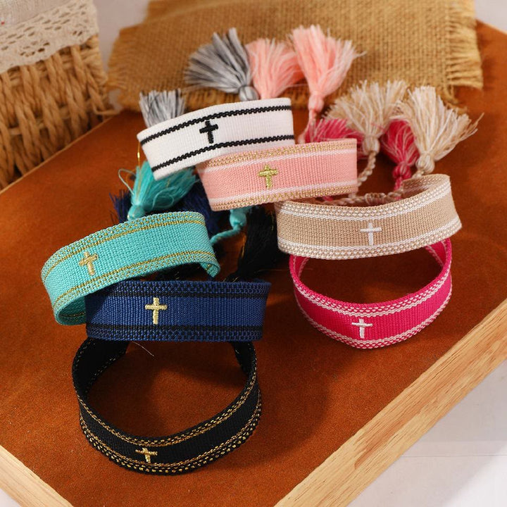 Christianartworkshop Pulsera con borla tejida de la Cruz Sagrada: Eleva tu fe con un estilo dulce y devoto. - image 5