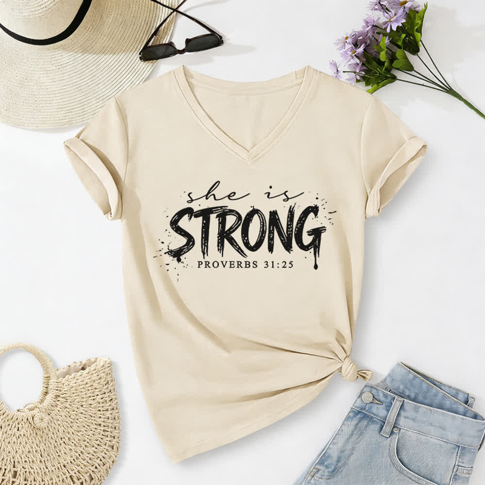 Christianartworkshop Ella es fuerte Proverbios 31:25 Camiseta informal con cuello en V - Beige - 2XL - image 4