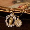 Christianartworkshop Conjunto clásico de colgante de Nuestra Señora y Cruz con circonitas cúbicas: Emblema de devoción inquebrantable. - Virgen María y Cruz - image 0
