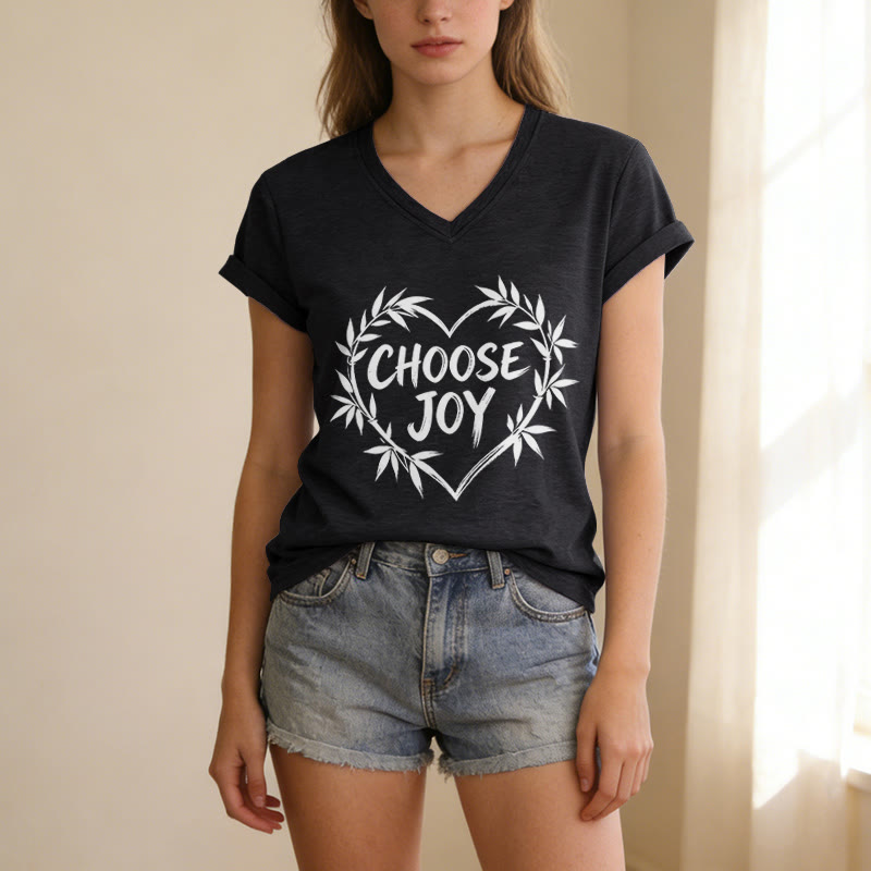 Christianartworkshop Camiseta informal con cuello en V "CHOOSE JOY" - image 13