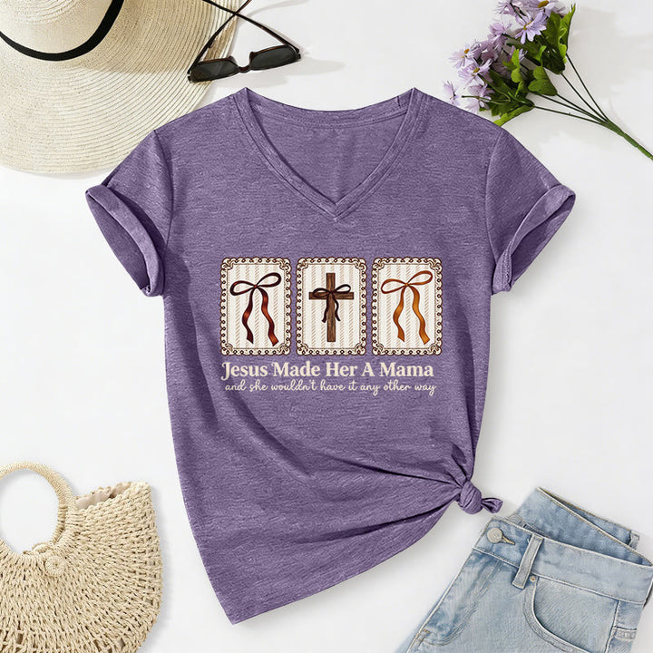 Christianartworkshop Camiseta informal con cuello en V "Jesús la hizo mamá" - Púrpura - 2XL - image 16