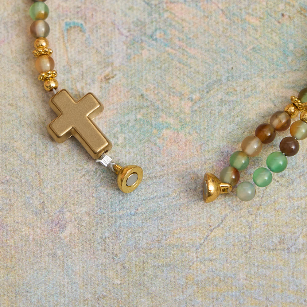 Christianartworkshop Pulsera de rosario magnética de ágata con vetas de dragón y San Benito dorado - image 14