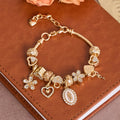 Christianartworkshop Pulsera con dije de María y Corazón: Un símbolo de amor divino y gracia celestial. - Nuestra Señora y el Corazón - image 0