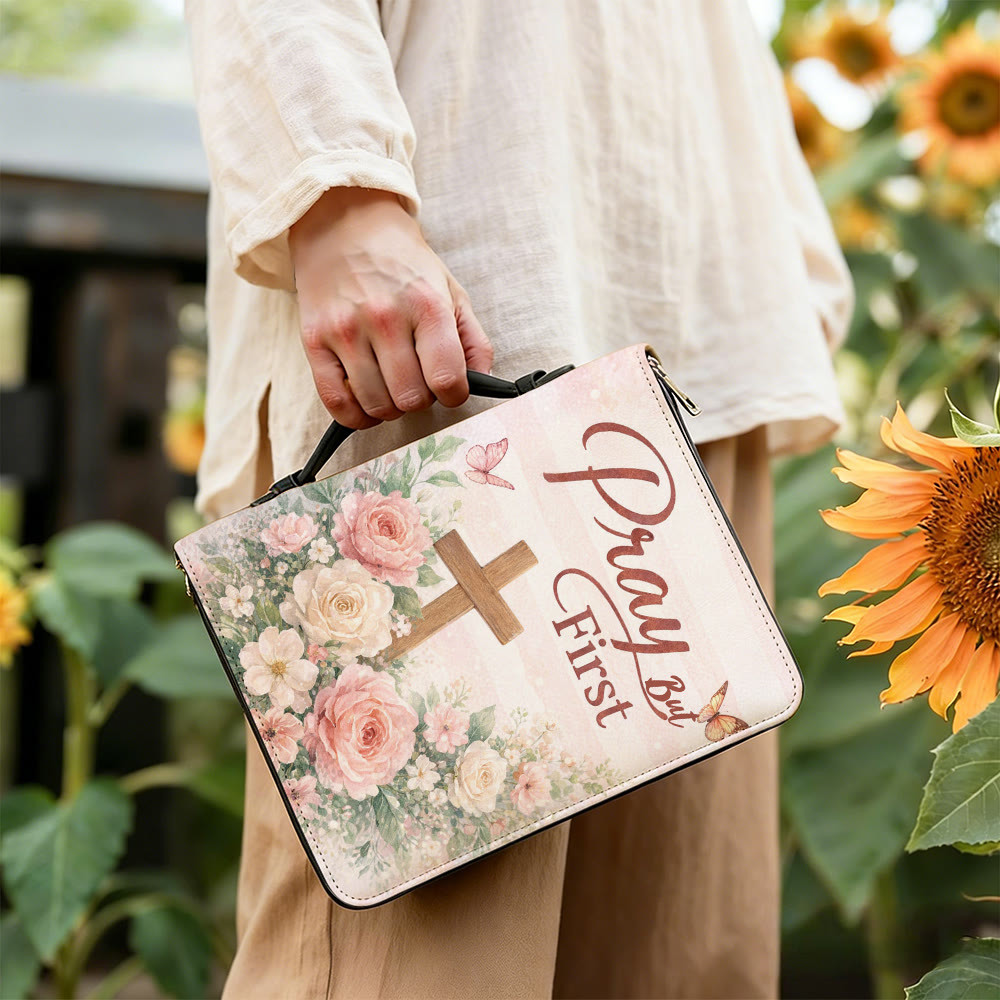 Christianartworkshop Funda para Biblia con cremallera y estampado floral suave "Ora, pero primero" - image 7