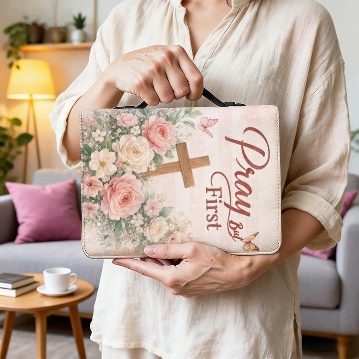 Christianartworkshop Funda para Biblia con cremallera y estampado floral suave "Ora, pero primero" - image 4