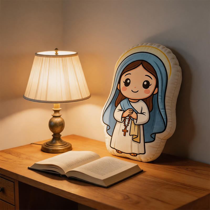 Christianartworkshop Adorable almohada de peluche con forma de la Virgen María con rosario: decoración acogedora para el hogar inspirada en la fe. - image 1