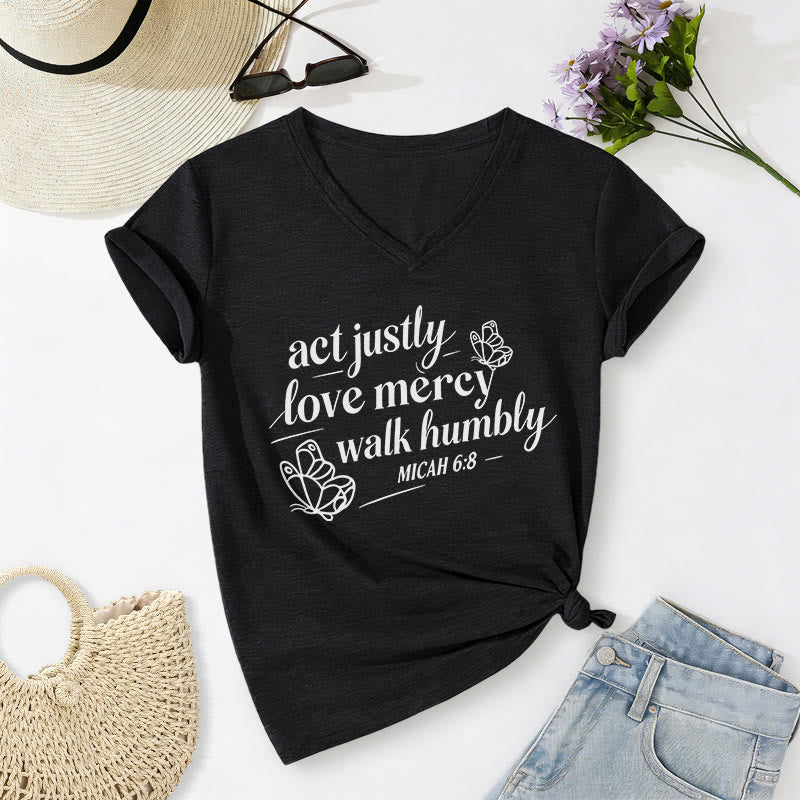 Christianartworkshop Actúa con justicia, ama la misericordia, camina con humildad. Miqueas 6:8. Camiseta informal con cuello en V y estampado de mariposa. - Negro - 2XL - image 12