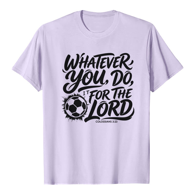 Christianartworkshop Hagas lo que hagas, hazlo por el Señor. Camiseta premium con versículo de fútbol. - Púrpura - 2XL - image 2