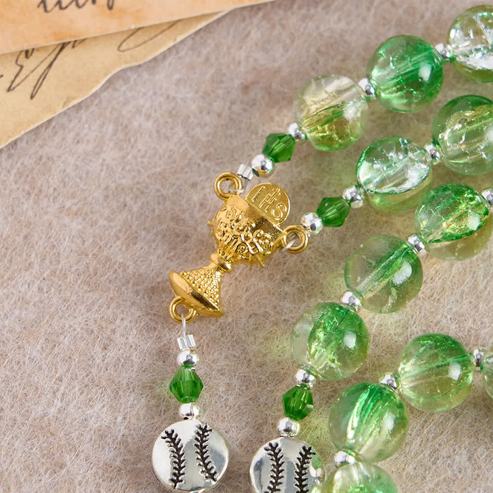 Christianartworkshop Rosario de cristal craquelado amarillo verdoso: Cuentas con forma de pelota de tenis y medalla de la Eucaristía para la fe en movimiento. - image 6