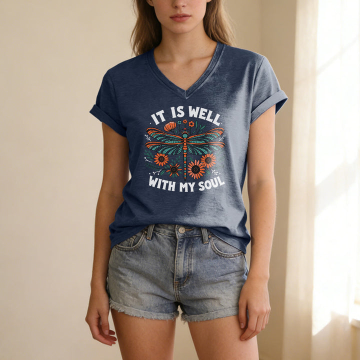 Christianartworkshop Camiseta informal con cuello en V y estampado floral de libélulas "It Is Well With My Soul" - image 19