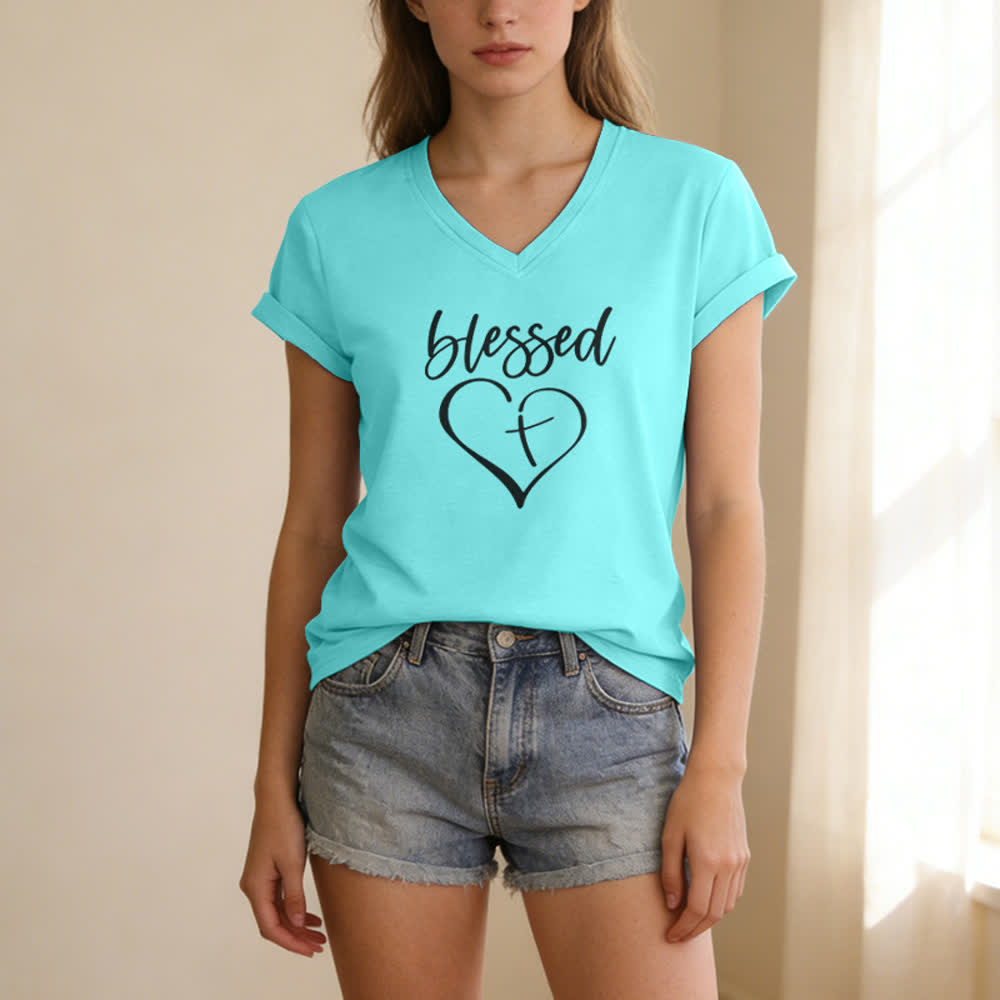 Christianartworkshop Camiseta de mujer con cuello en V y estampado "Blessed Love Cross Jesus Has My Back" - image 15