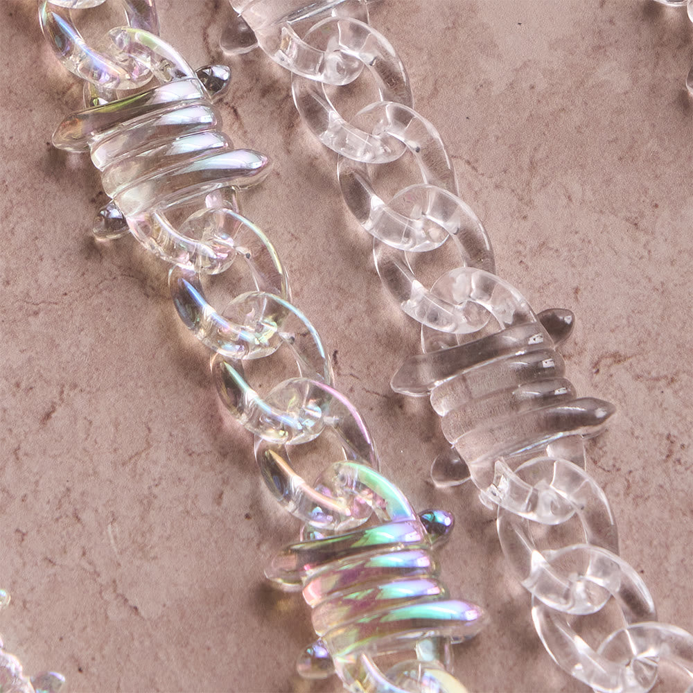 Christianartworkshop Collar de Jesús de acrílico iridiscente llamativo con cadena gruesa con pinchos: un símbolo diario de fuerza y ​​esperanza. - image 2