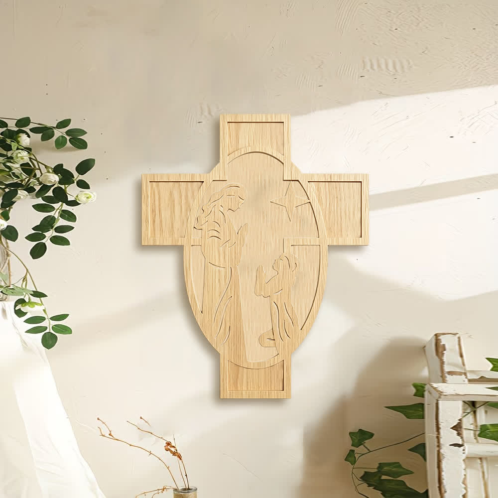 Christianartworkshop Cruz de madera con escena de la Natividad para decorar la pared: Un recordatorio del amor de Dios. - image 1