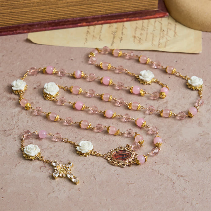 Christianartworkshop Rosario de Nuestra Señora de Guadalupe con cristales rosas y rosas blancas - image 3