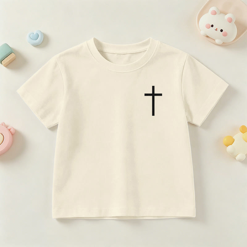 Christianartworkshop Filipenses 4:13 Camiseta infantil de manga corta con cruz en la parte delantera, espalda y fuente gótica - image 3