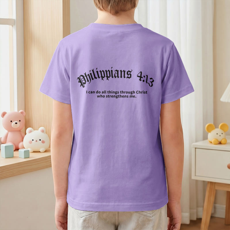 Christianartworkshop Filipenses 4:13 Camiseta infantil de manga corta con cruz en la parte delantera, espalda y fuente gótica - image 52