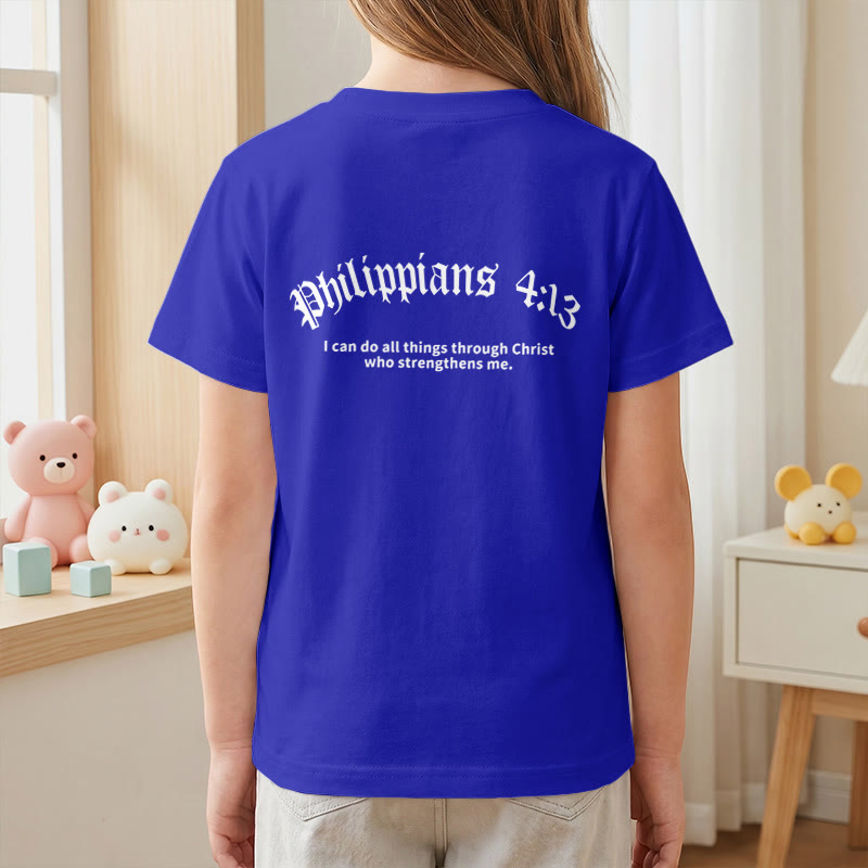 Christianartworkshop Filipenses 4:13 Camiseta infantil de manga corta con cruz en la parte delantera, espalda y fuente gótica - image 83
