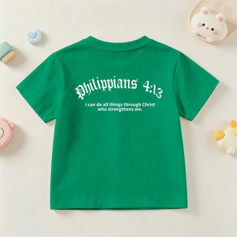 Christianartworkshop Filipenses 4:13 Camiseta infantil de manga corta con cruz en la parte delantera, espalda y fuente gótica - image 78