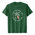 Christianartworkshop Marcos 4:41 "Hasta el viento y las olas le obedecen" Camiseta de manga corta premium con estampado playero - Verde oscuro - 2XL - image 0