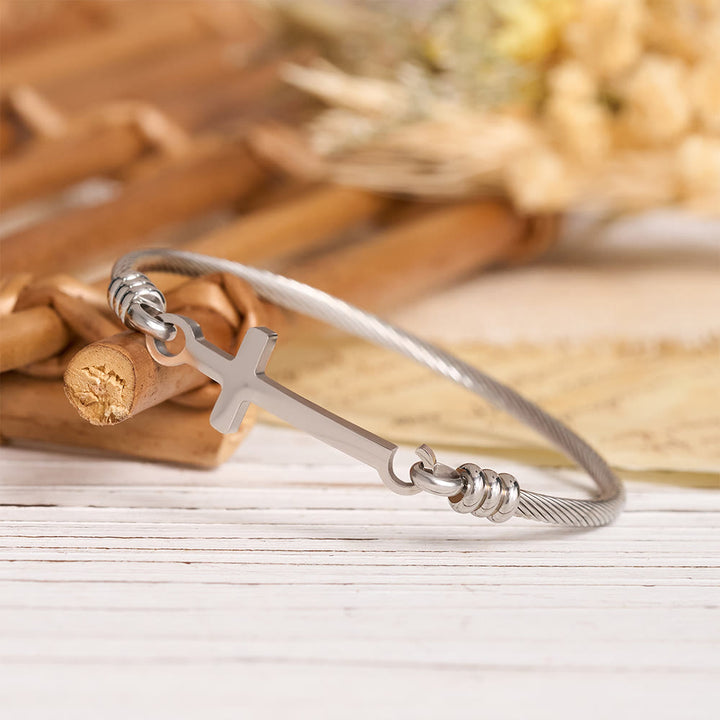 Christianartworkshop Brazalete de cable trenzado con cierre de barra cruzada pulida: un símbolo de gracia redentora sagrada. - image 11