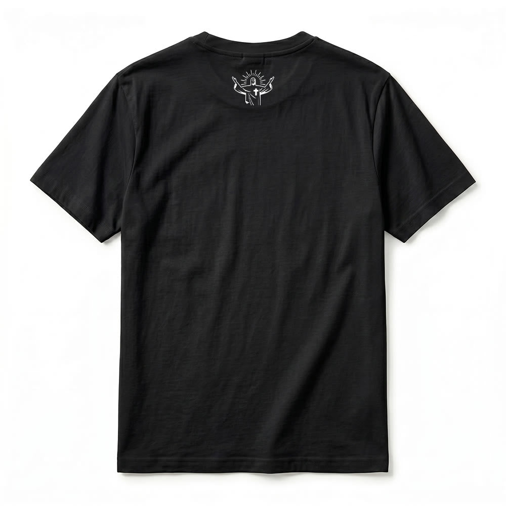 Christianartworkshop Camiseta de manga corta premium "El diablo te atacará a través de las personas que crees que te aman" - image 13