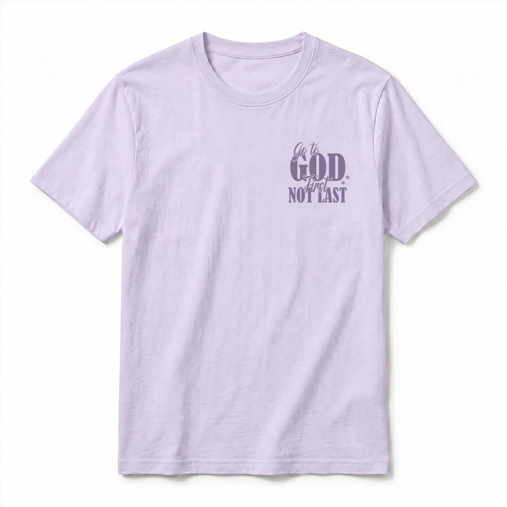 Christianartworkshop Camiseta de manga corta premium con recordatorio de fe "Acércate a Dios primero" - image 20