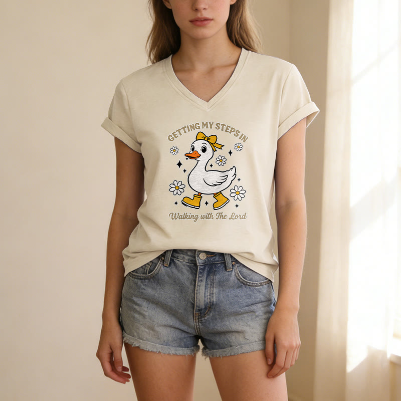 Christianartworkshop Consiguiendo mis pasos Caminando con el Señor Pato Daisy de dibujos animados Camiseta informal con cuello en V - image 7