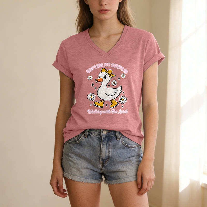 Christianartworkshop Consiguiendo mis pasos Caminando con el Señor Pato Daisy de dibujos animados Camiseta informal con cuello en V - image 9