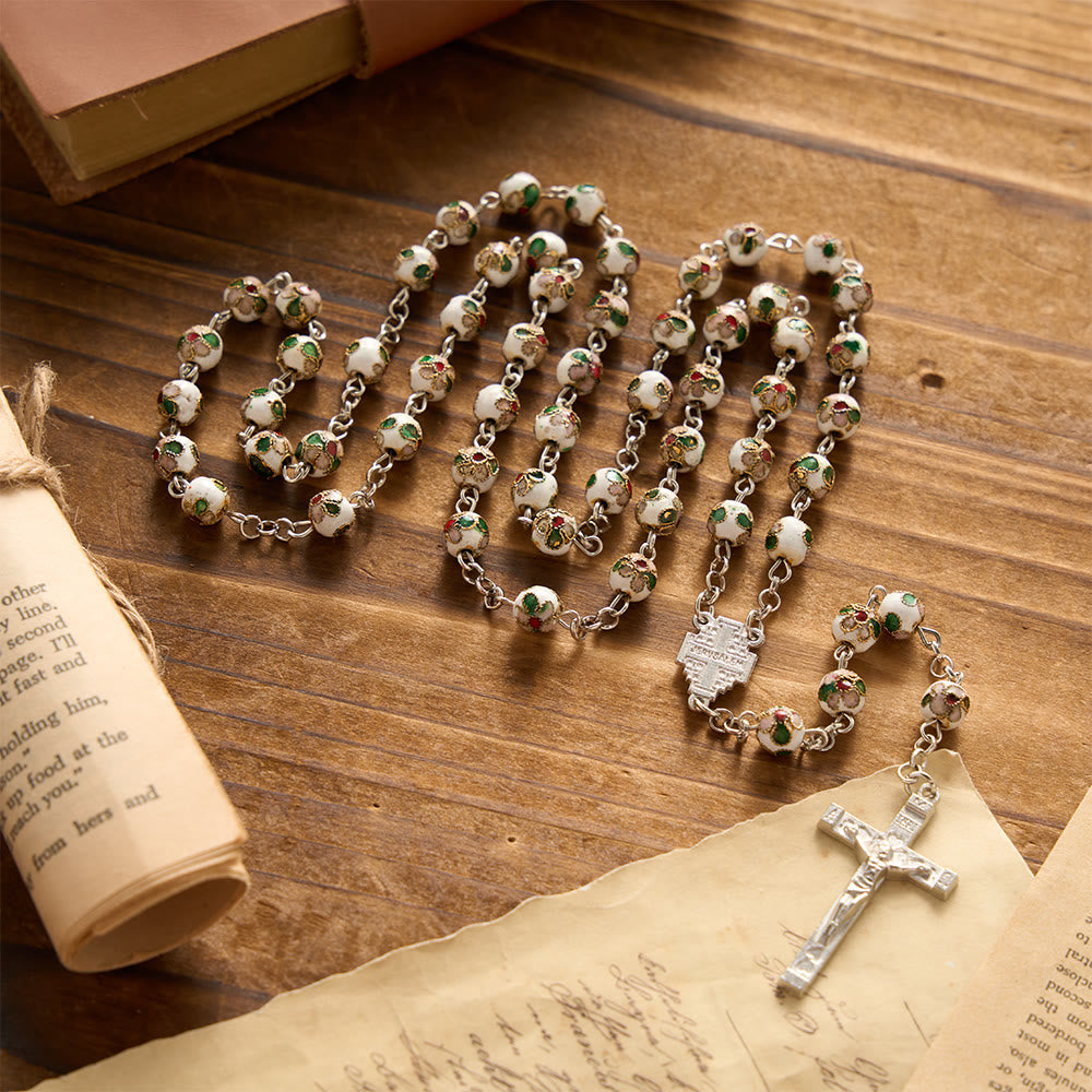 Christianartworkshop Rosario con crucifijo de Jerusalén en cloisonné floral blanco: emblema de la gracia divina protectora eterna. - image 1