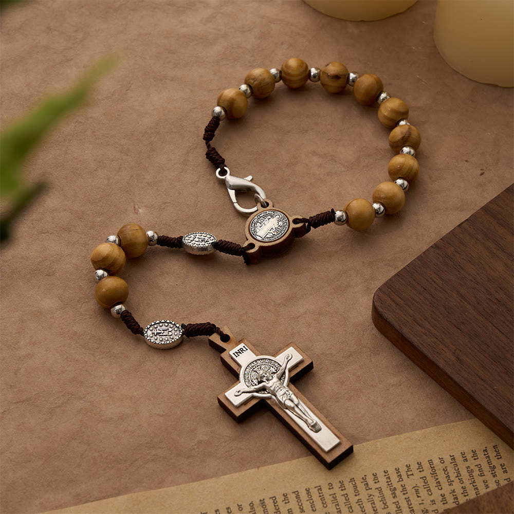 Christianartworkshop Pulsera de rosario con crucifijo de madera de cordón: un elegante símbolo de paz serena y oración. - image 1