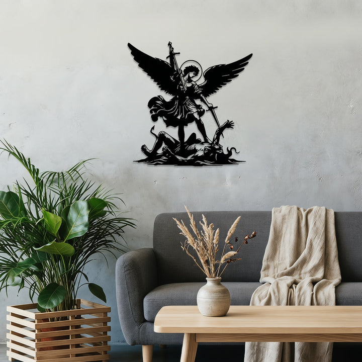 Christianartworkshop Decoración de pared metálica con silueta del Arcángel San Miguel derrotando al mal: emblema atemporal de la sagrada victoria espiritual. - image 0