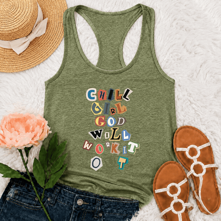 Christianartworkshop Chica relajada, Dios lo arreglará, nota de rescate, papel recortado, letras mixtas, estampado vertical, camiseta sin mangas estilo racerback - Verde oliva - 2XL - image 0