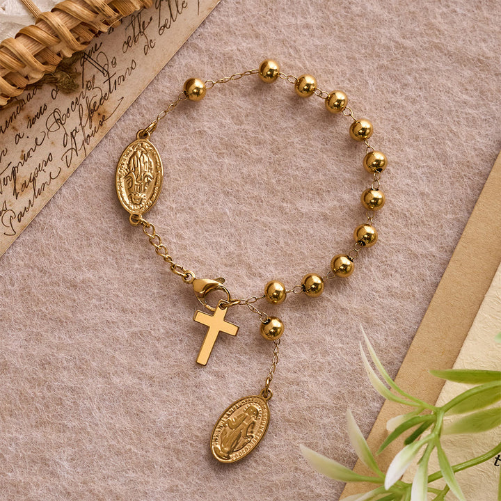Christianartworkshop Pulsera con colgante de cruz y medalla de la Virgen María con cuentas redondas lisas: Emblema personalizado de fe celestial inquebrantable - Nuestra Señora y la Cruz - image 0
