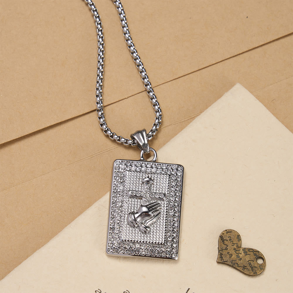 Christianartworkshop Collar con colgante rectangular de cruz y manos en oración: emblema atemporal de la oración sincera y devota. - Plata - image 3