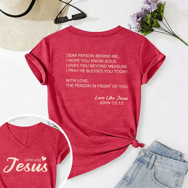 Christianartworkshop Querida persona detrás de mí Texto completo en la espalda Juan 15:12 Versículo en la parte delantera Eslogan de amor Camiseta informal con cuello en V - Rojo - 2XL - image 30