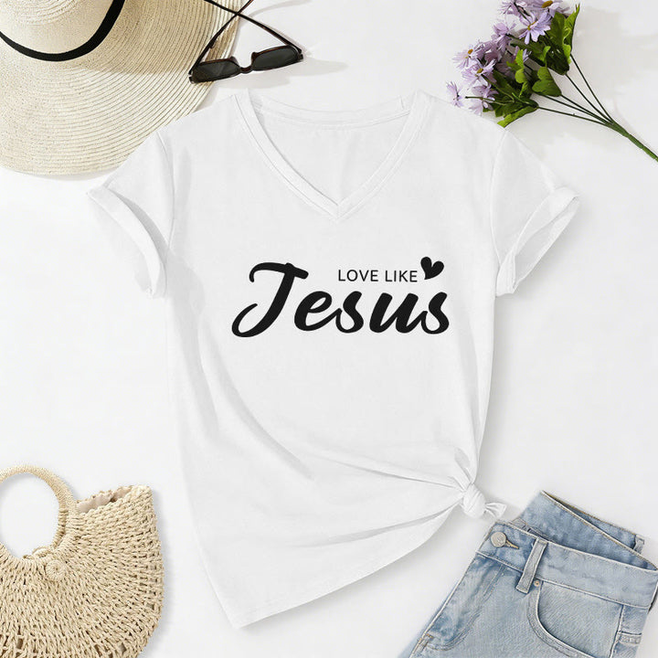 Christianartworkshop Querida persona detrás de mí Texto completo en la espalda Juan 15:12 Versículo en la parte delantera Eslogan de amor Camiseta informal con cuello en V - image 62