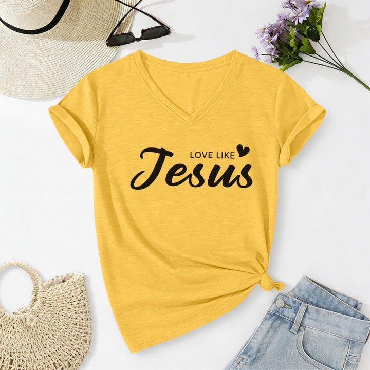 Christianartworkshop Querida persona detrás de mí Texto completo en la espalda Juan 15:12 Versículo en la parte delantera Eslogan de amor Camiseta informal con cuello en V - image 26