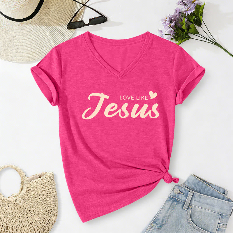 Christianartworkshop Querida persona detrás de mí Texto completo en la espalda Juan 15:12 Versículo en la parte delantera Eslogan de amor Camiseta informal con cuello en V - image 50