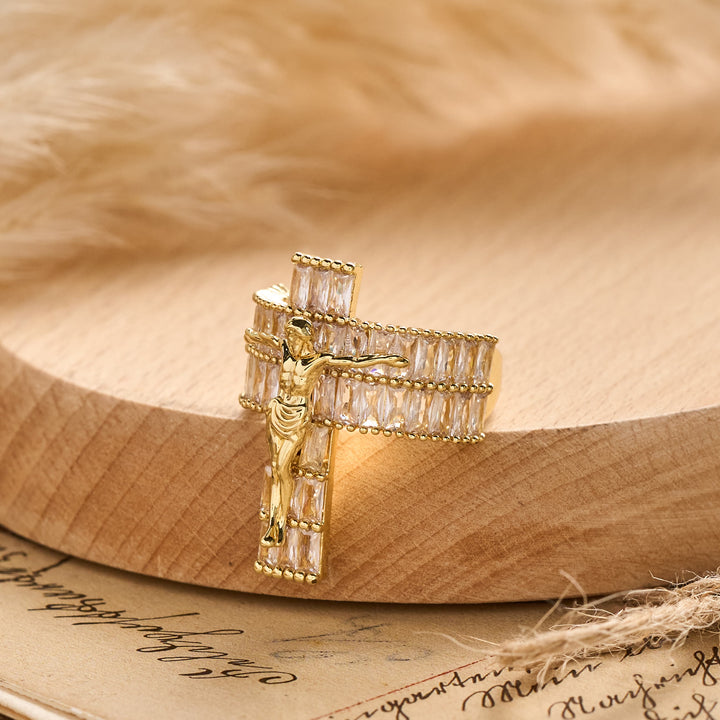 Christianartworkshop Anillo compacto con crucifijo esculpido: Emblema atemporal de fe sagrada inquebrantable. - image 5