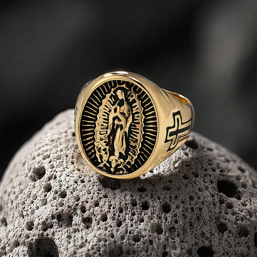 Christianartworkshop Anillo con la Cruz de Nuestra Señora de Guadalupe en relieve profundo: Emblema atemporal de fe sagrada inquebrantable. - image 5